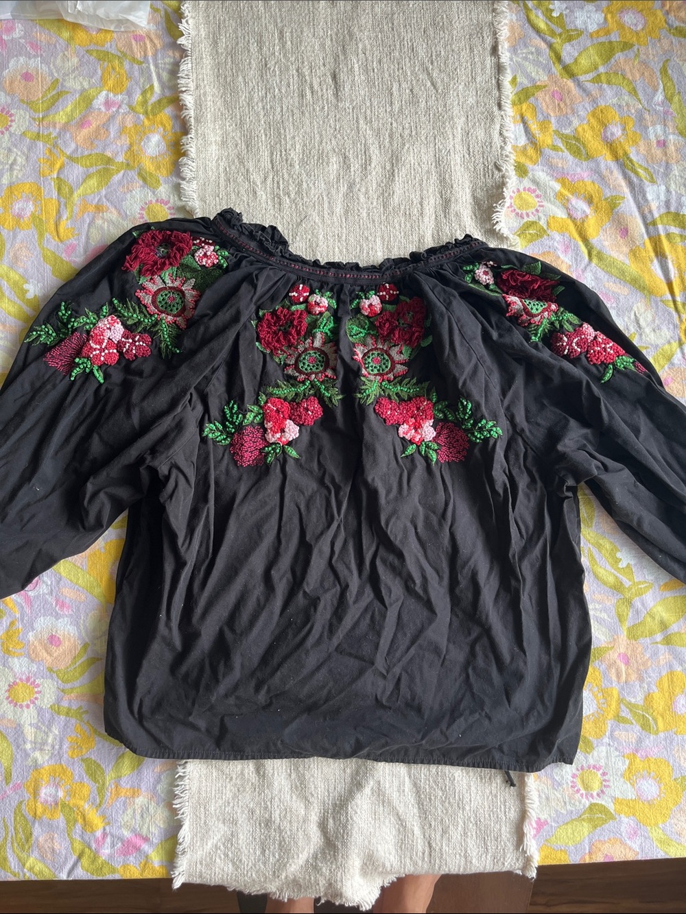 Zara Women's Black Floral Embroidered Blouse